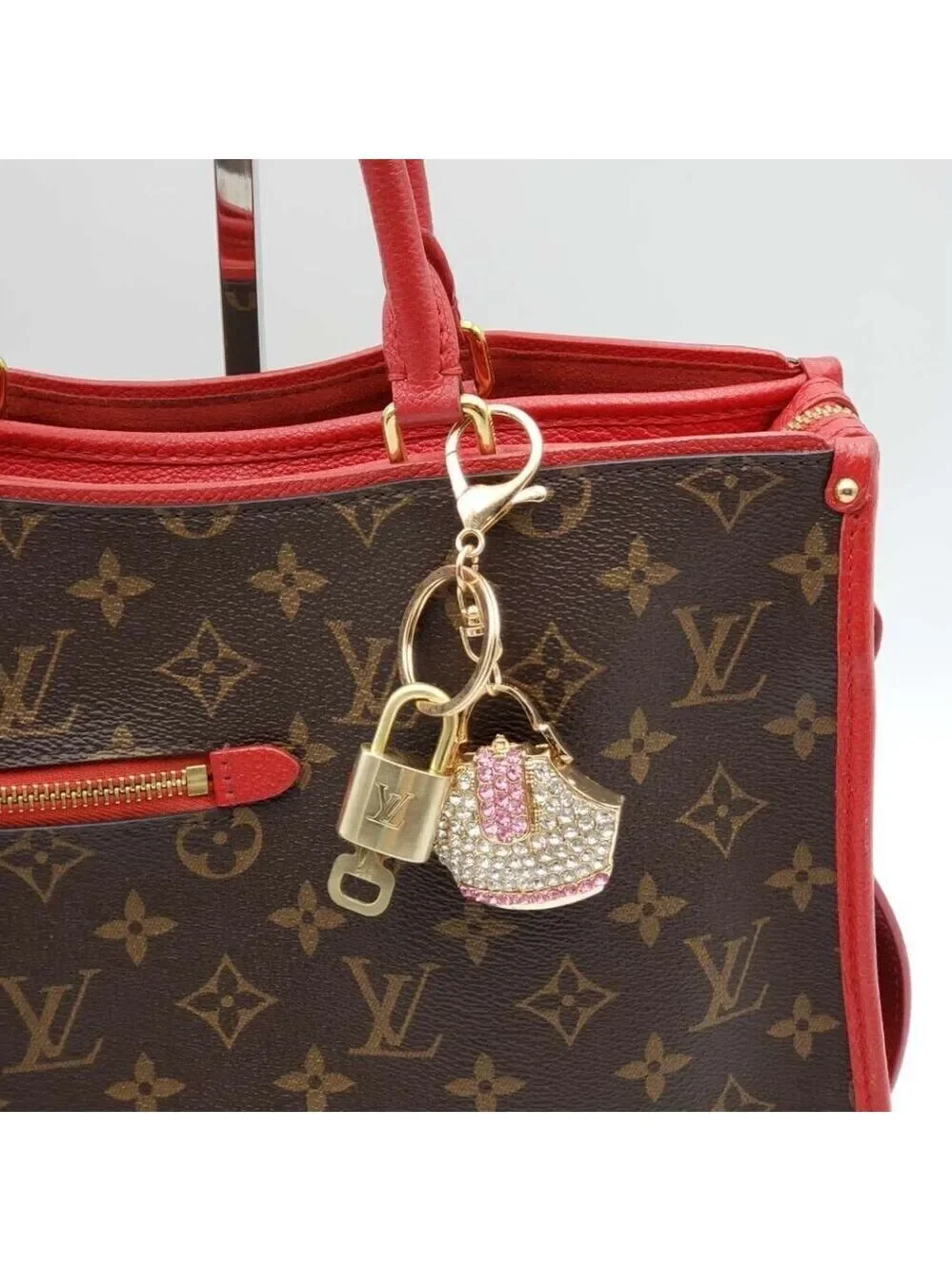 Louis Vuitton add touch